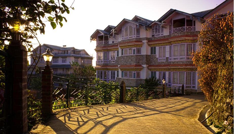Norbu Ghangh Retreat & Spa Pemayangtse Luaran gambar